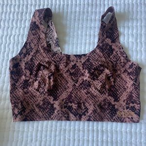 PINK Victoria Secret seamless sports bra